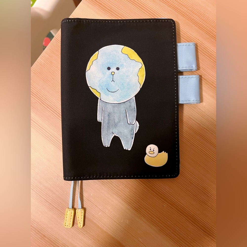 Hobonichi Earth A6 book cover
